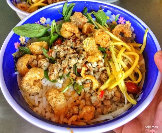 Cơm hến Hoa Đông - Huế